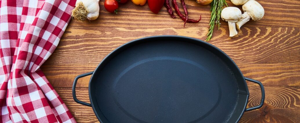 Cast iron skillet with vegetables for dinner