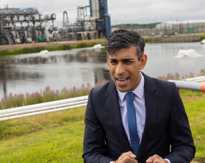 Prime Minister Rishi Sunak visits an Aberdeen gas plant